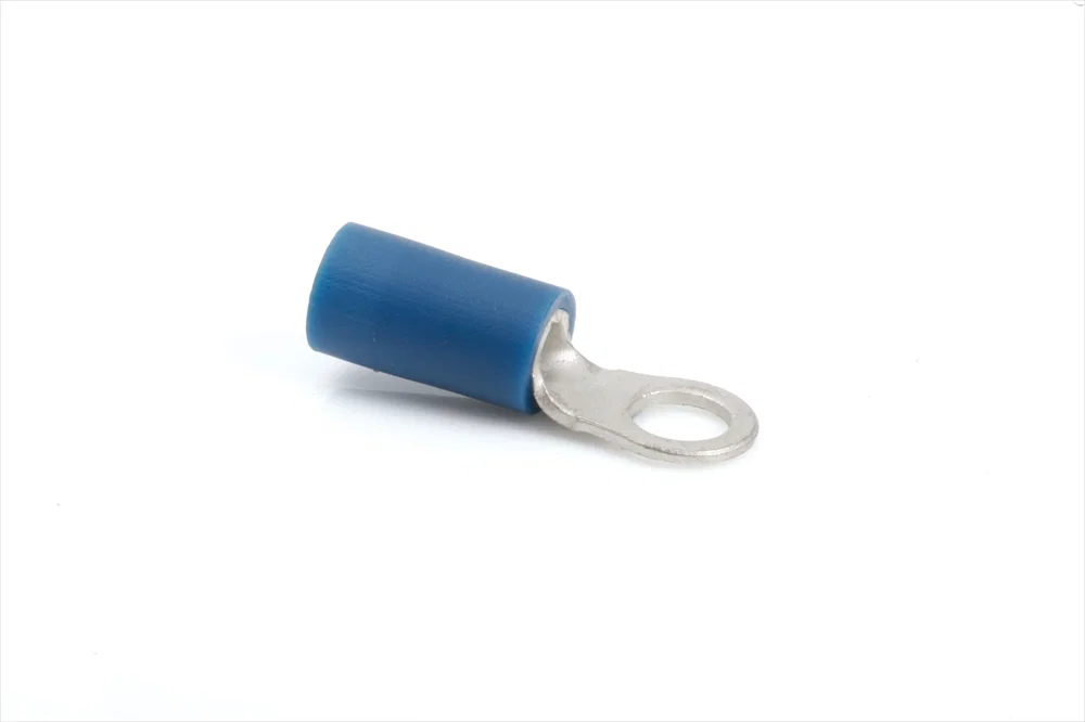 PREINSULATED BLUE LUG WITH 6MM EYE (PACK 100)